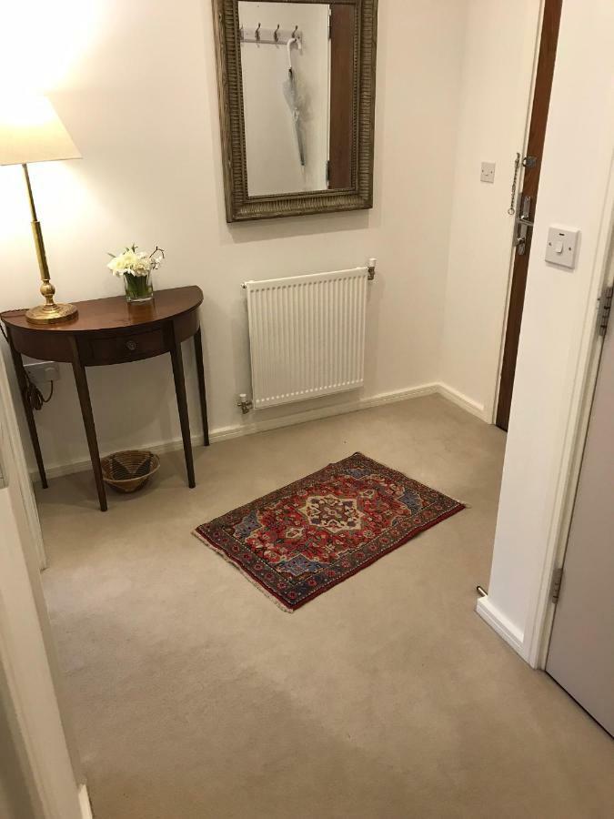 Wyatt Court Apartment Londra Exterior foto